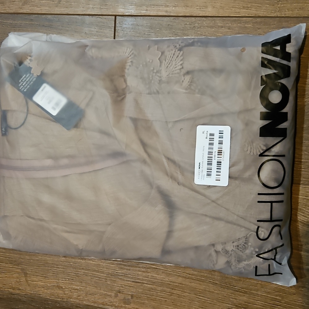 Elegant Tan Jumpsuit for Women - Picture 6 of 9
